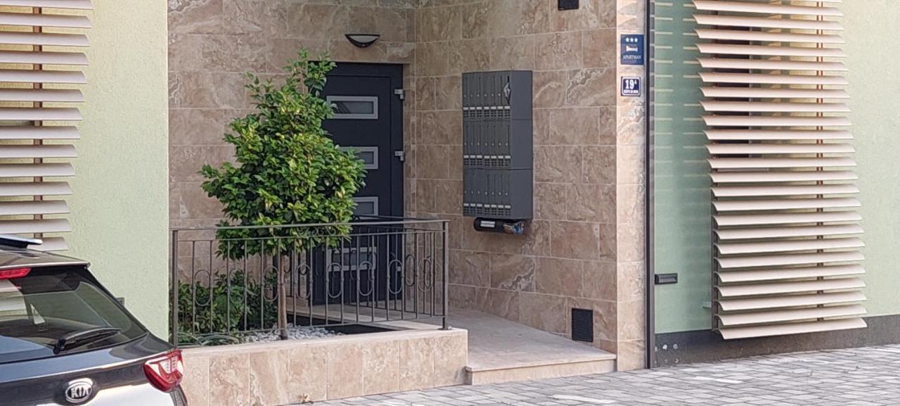 Apartamento Searenity Split Exterior foto